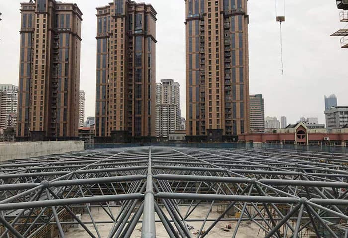 青浦螺栓球网架结构
